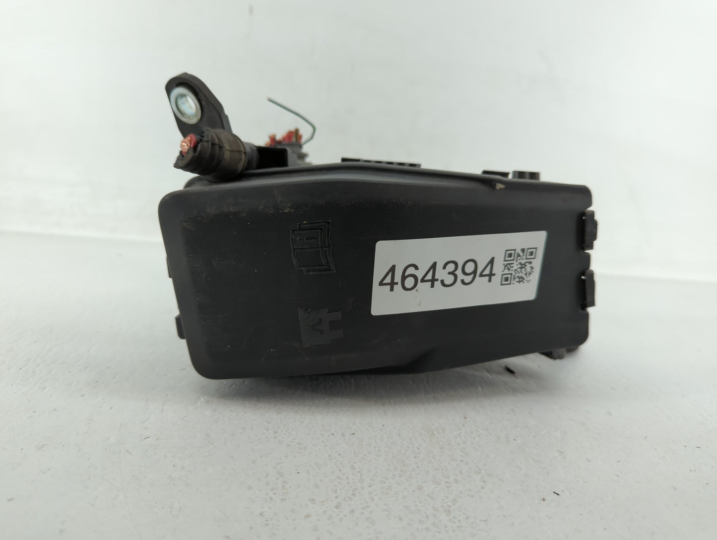 2009-2012 Volvo S60 Fusebox Fuse Box Panel Relay Module P/N:6G9T-14A067-CA Fits Fits 2009 2010 2011 2012 OEM Used Auto Parts