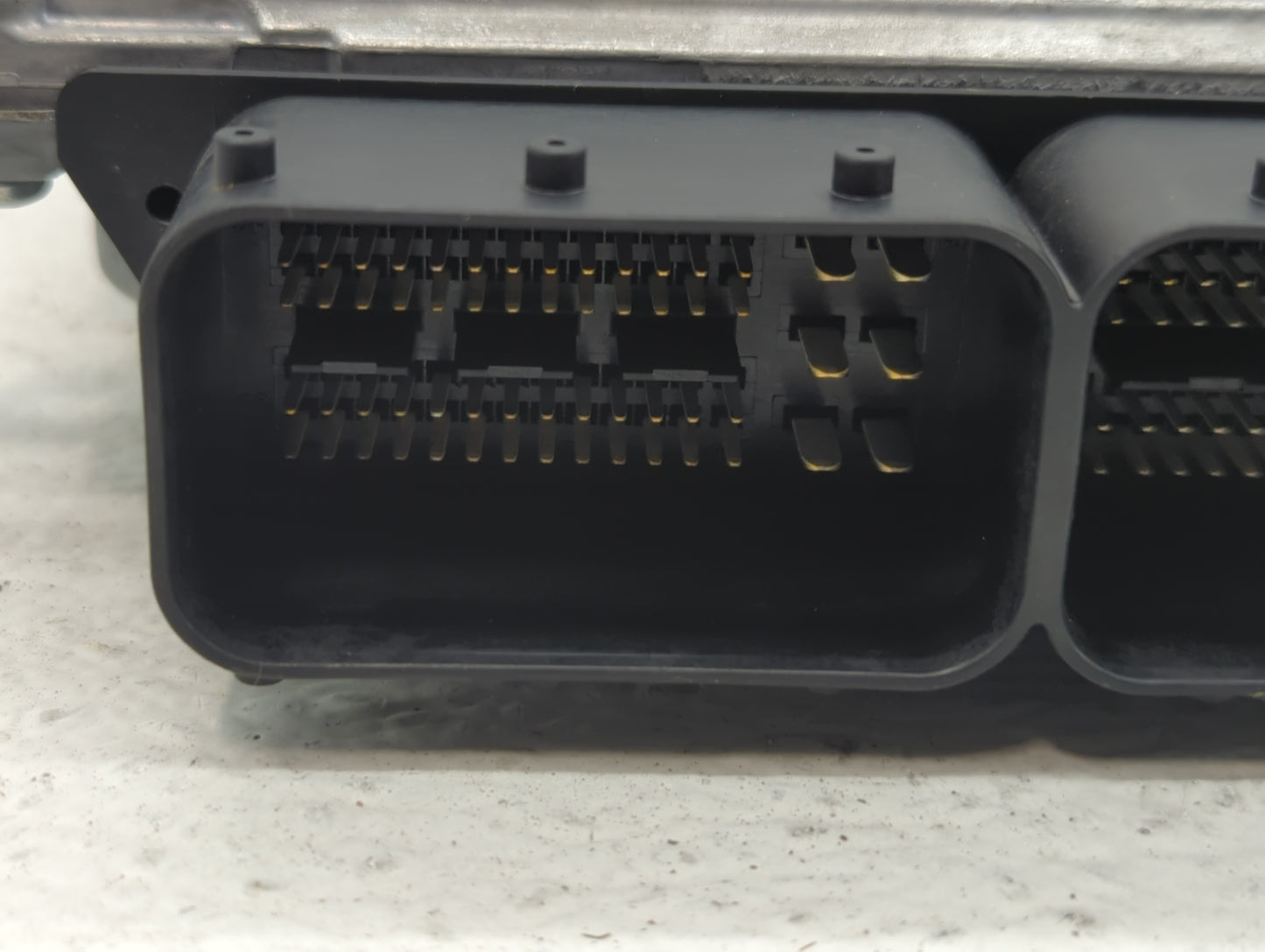 2012 Volvo S60 PCM Engine Control Computer ECU ECM PCU OEM P/N:0261209108 31286086 Fits OEM Used Auto Parts - Oemusedautopar
