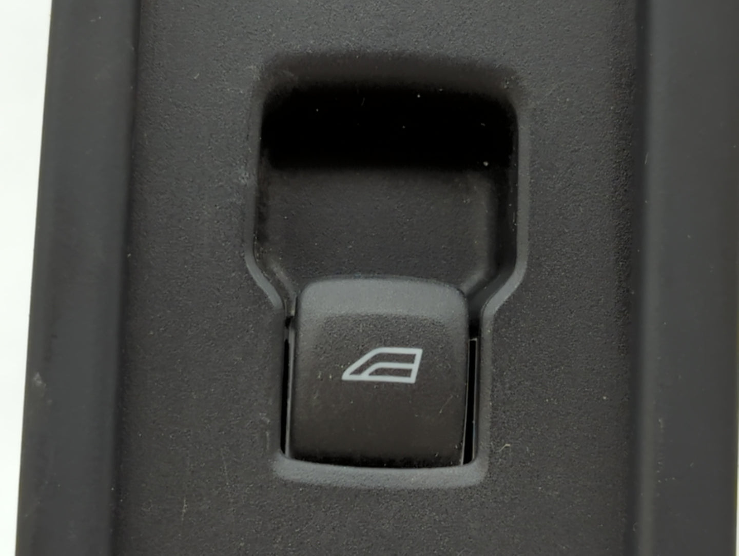 2011-2013 Volvo S60 Master Power Window Switch Replacement Driver Side Left P/N:31334345 Fits Fits 2011 2012 2013 OEM Used A