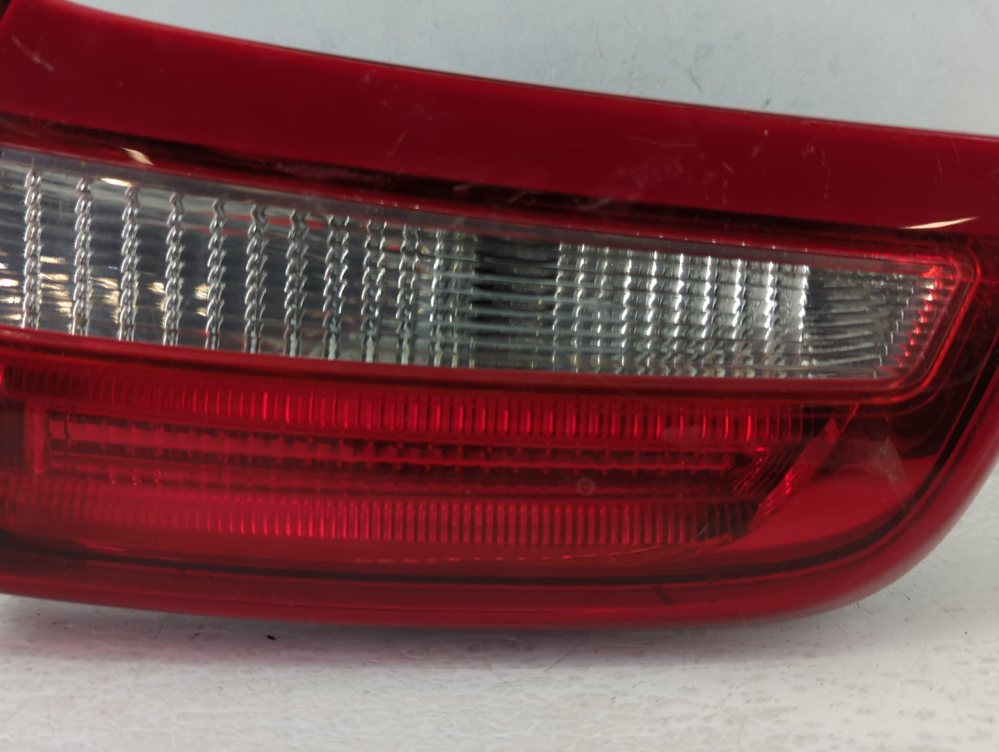 2011-2018 Volvo S60 Tail Light Assembly Passenger Right OEM P/N:30796272 Fits Fits 2011 2012 2013 2014 2015 2016 2017 2018 O