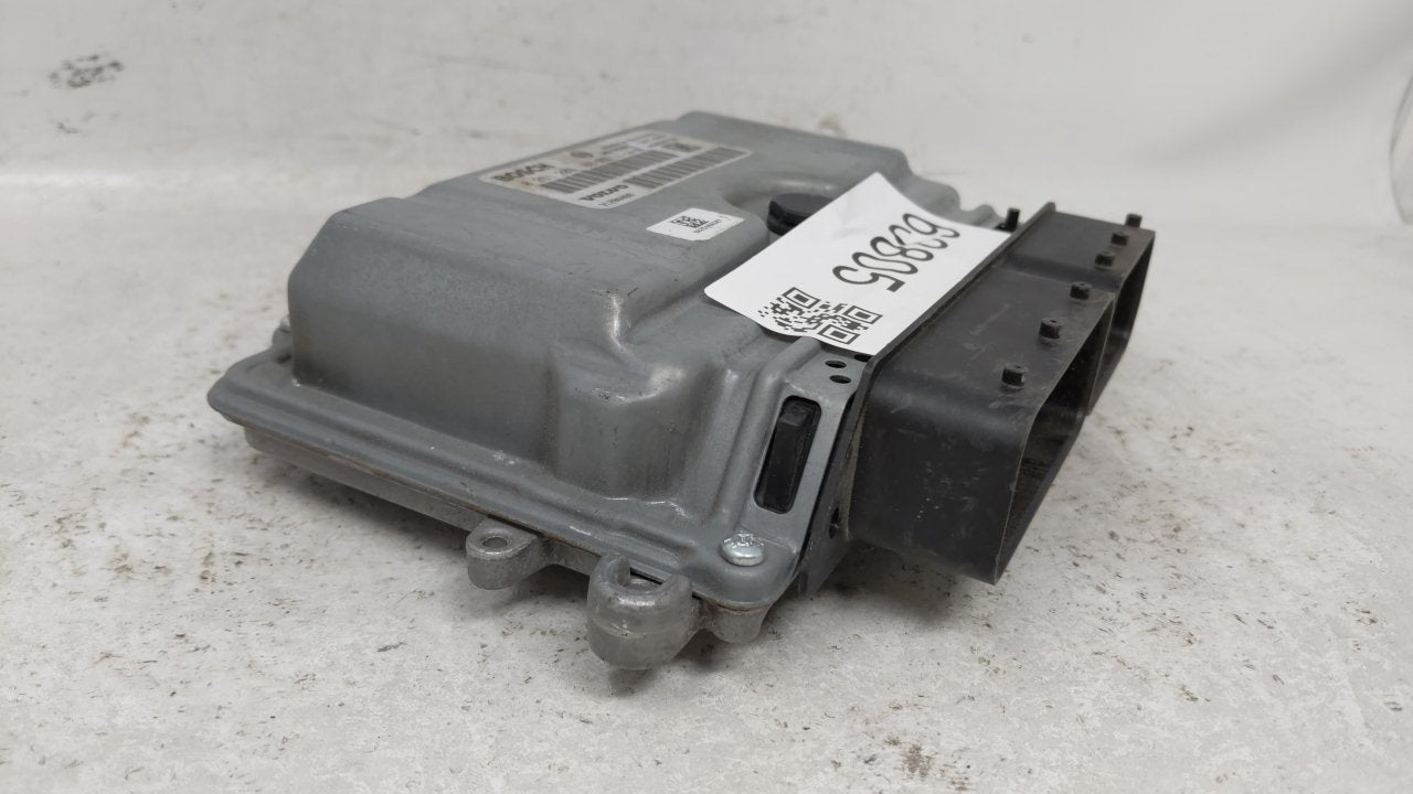 2012 Volvo S60 PCM Engine Control Computer ECU ECM PCU OEM P/N:0 261 209 108 Fits OEM Used Auto Parts - Oemusedautoparts1.co