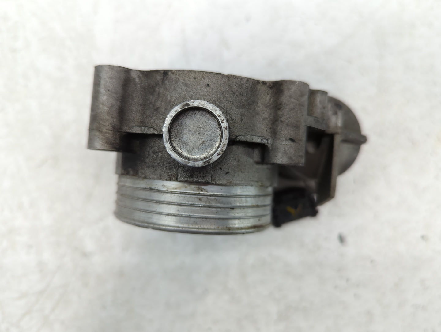 2012 Volvo S60 Throttle Body P/N:30711552 Fits Fits 2004 2005 2006 2007 2008 2009 2010 2011 2013 OEM Used Auto Parts - Oemus