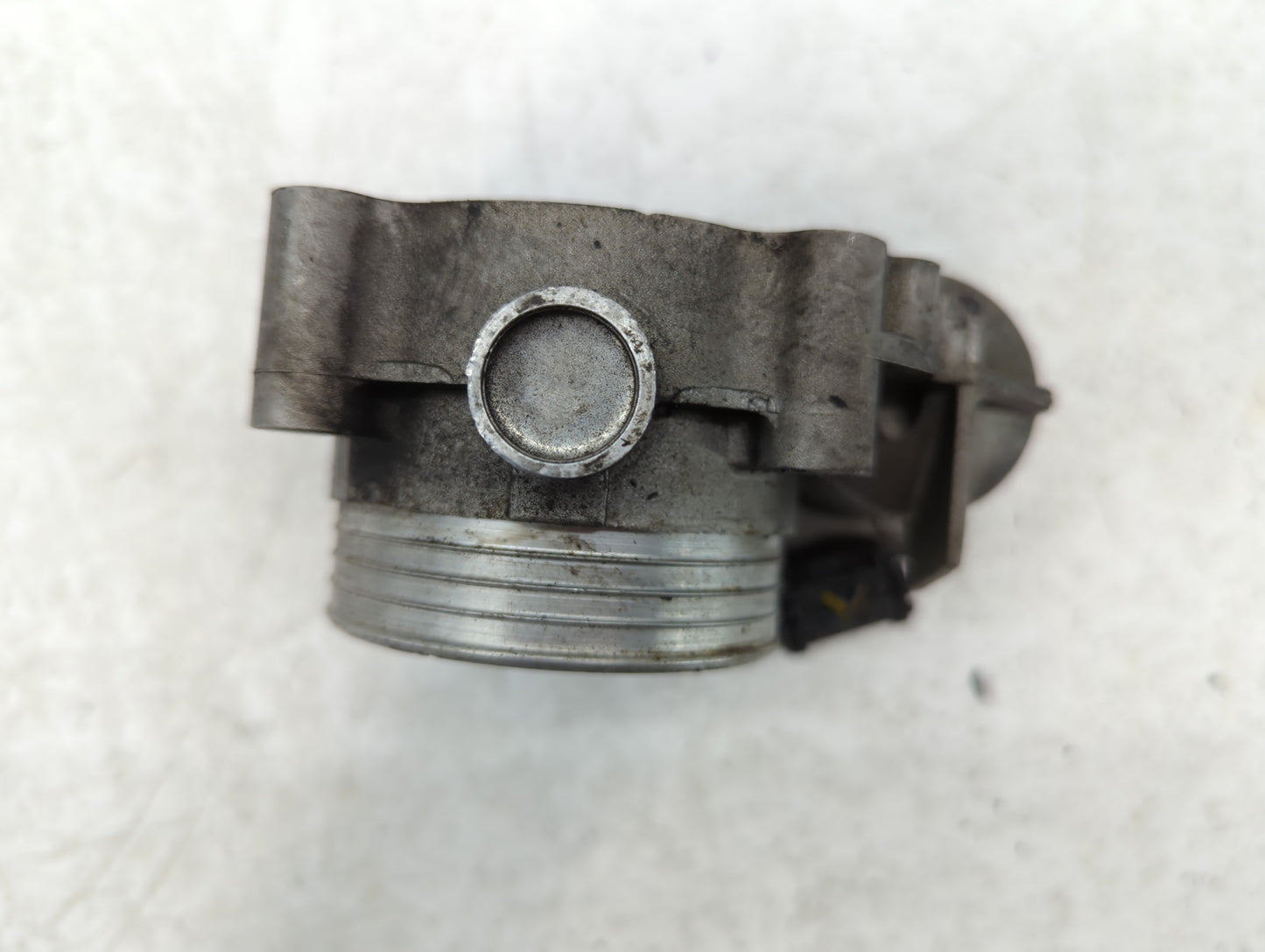 2012 Volvo S60 Throttle Body P/N:30711552 Fits Fits 2004 2005 2006 2007 2008 2009 2010 2011 2013 OEM Used Auto Parts - Oemus