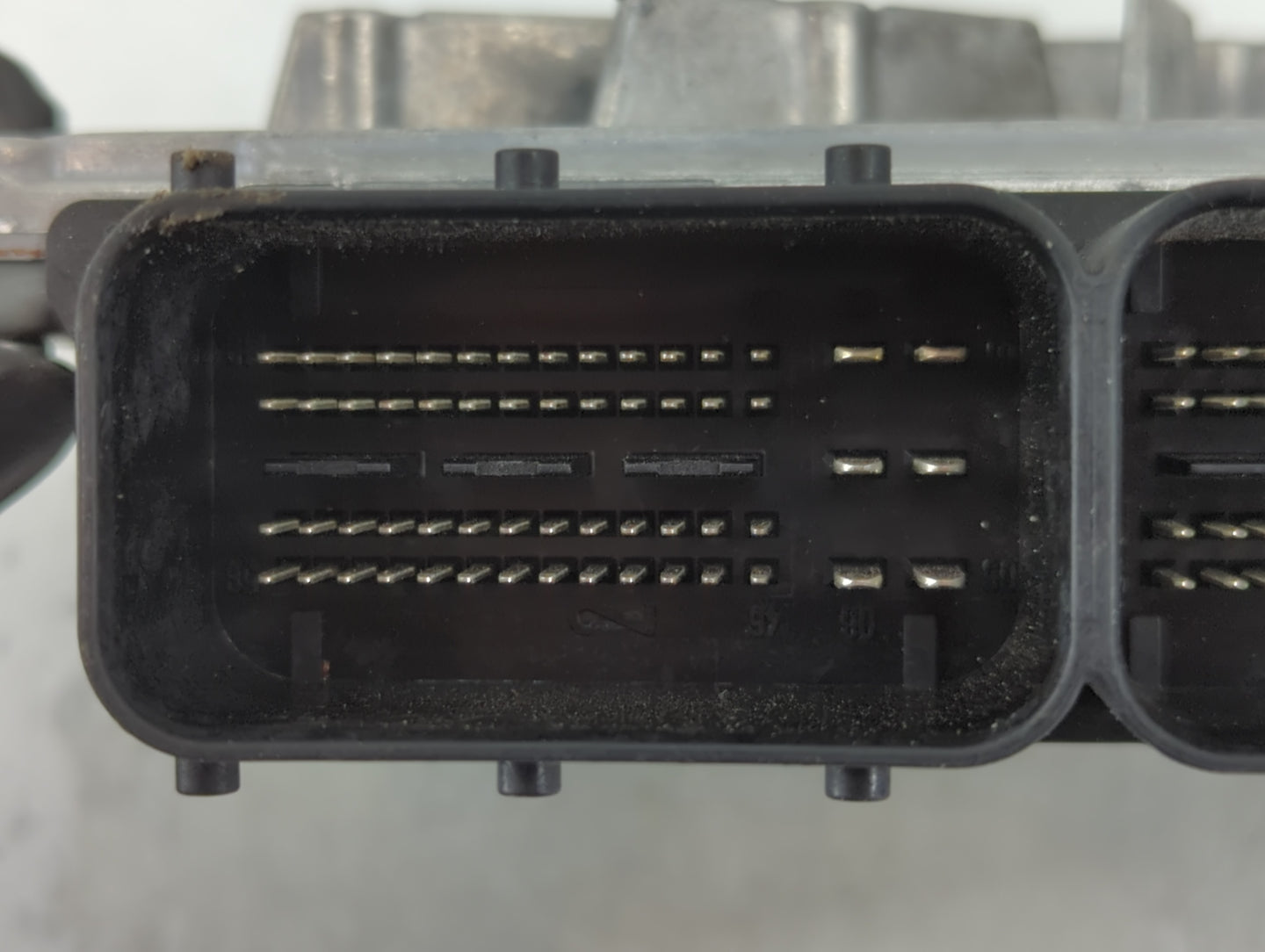 2012 Volvo S60 PCM Engine Control Computer ECU ECM PCU OEM P/N:1343 0406 31286086 Fits OEM Used Auto Parts - Oemusedautopart