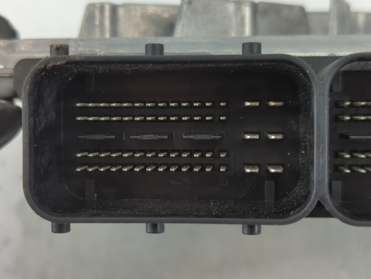 2012 Volvo S60 PCM Engine Control Computer ECU ECM PCU OEM P/N:1343 0406 31286086 Fits OEM Used Auto Parts - Oemusedautopart