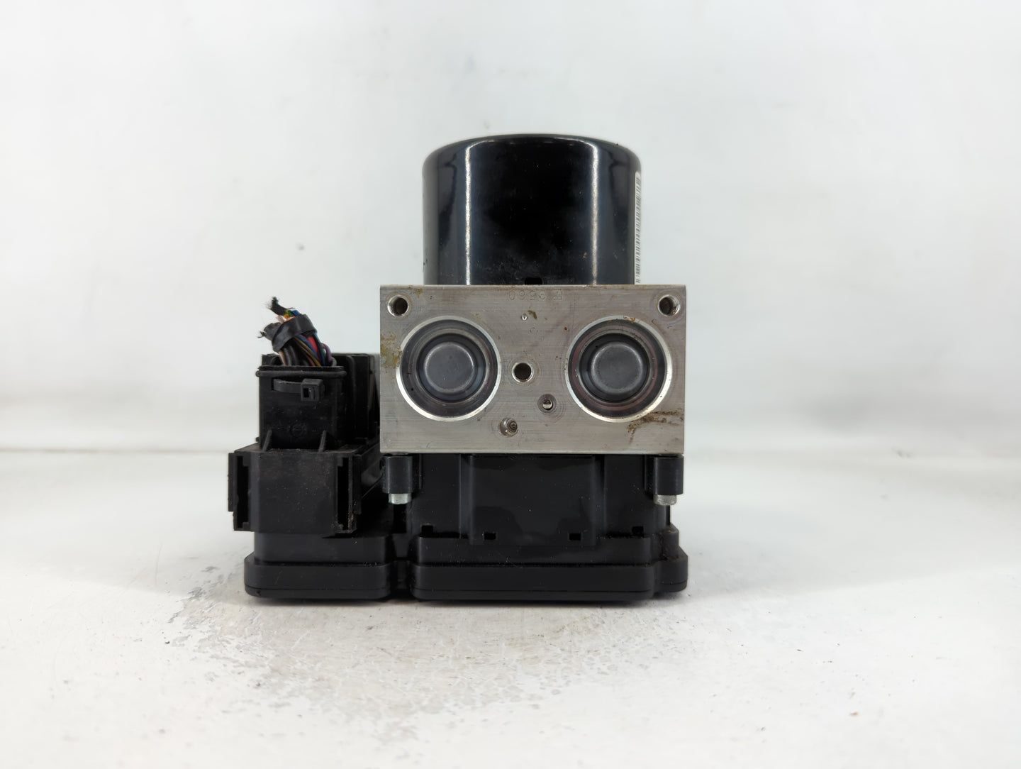 2011-2016 Volvo S60 ABS Pump Control Module Replacement P/N:31329137 Fits Fits 2011 2012 2013 2014 2015 2016 OEM Used Auto P
