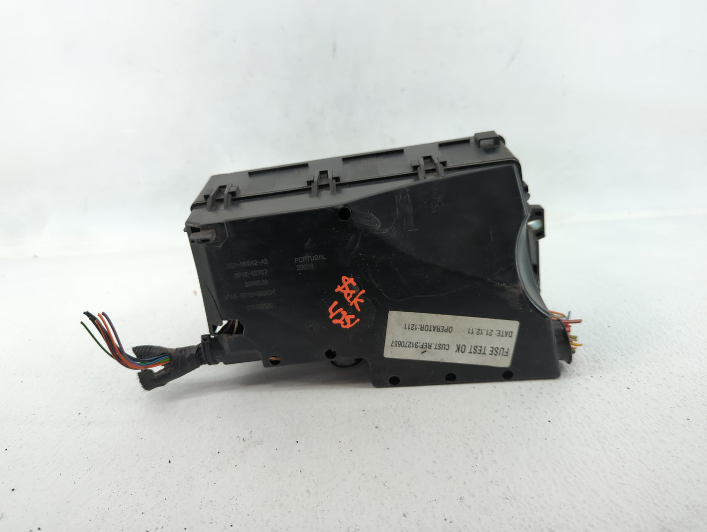 2012 Volvo S70 Fusebox Fuse Box Panel Relay Module P/N:518818000 Fits Fits 2010 2011 2013 OEM Used Auto Parts - Oemusedautop