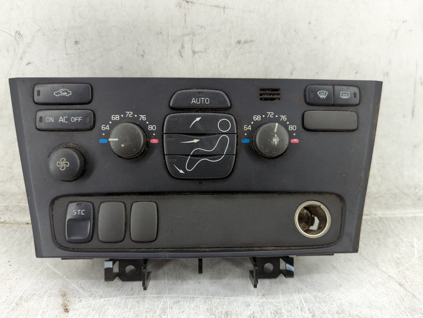 2012 Volvo S80 Climate Control Module Temperature AC/Heater Replacement P/N:8665197 90.09099/2.2, 88739 Fits OEM Used Auto P