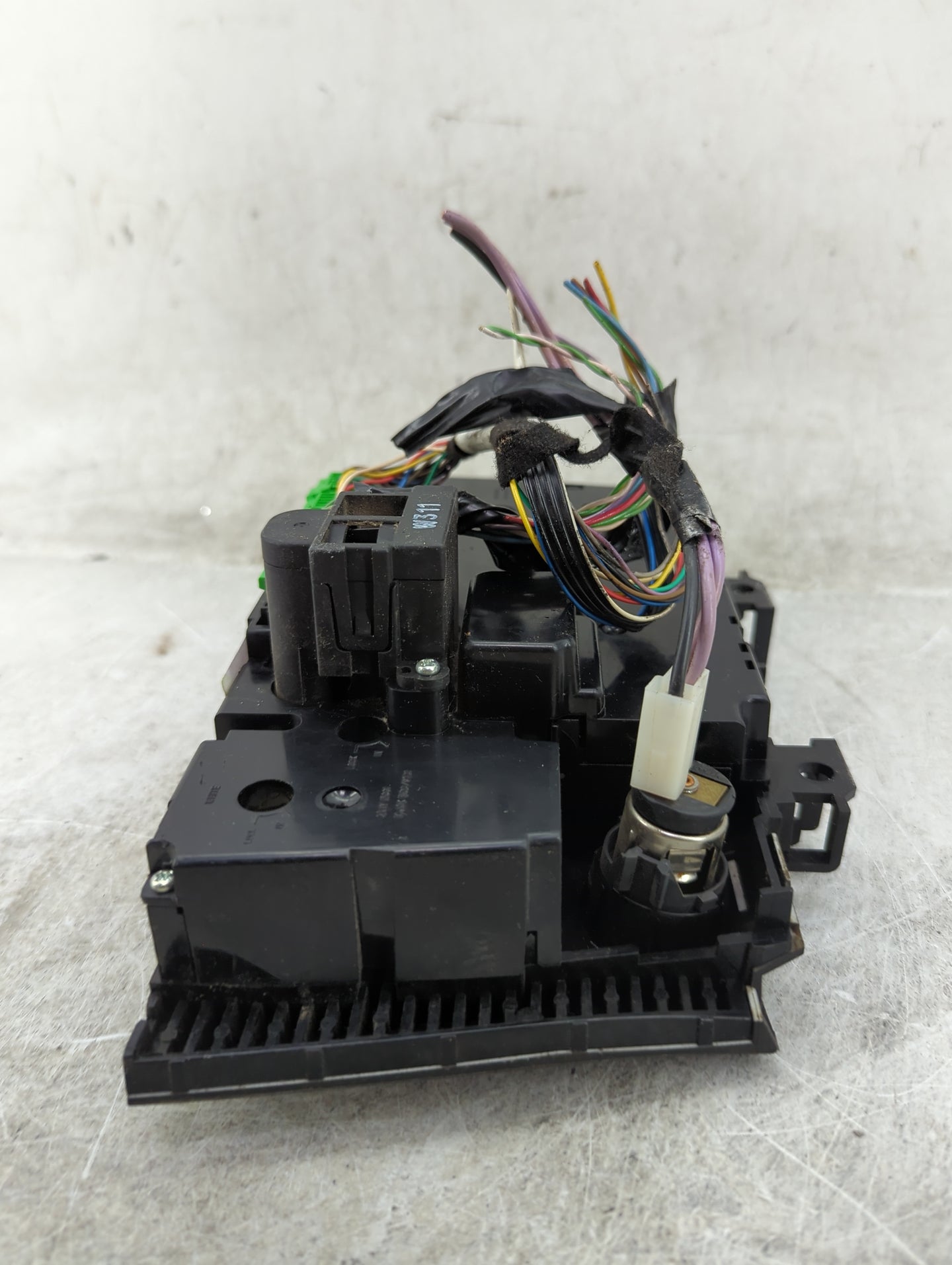 2012 Volvo S80 Climate Control Module Temperature AC/Heater Replacement P/N:8665197 90.09099/2.2, 88739 Fits OEM Used Auto P