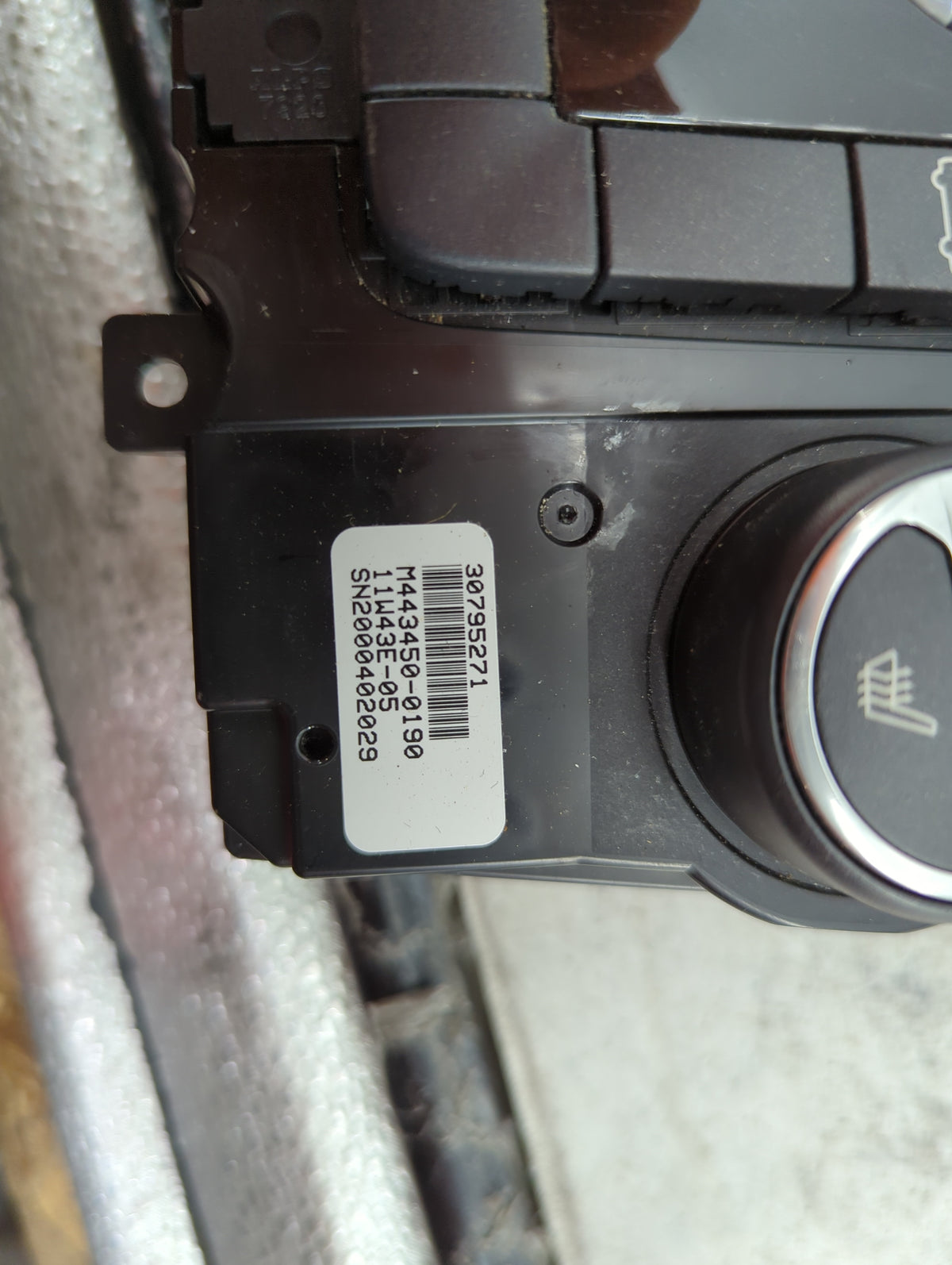 2012 Volvo S80 Climate Control Module Temperature AC/Heater Replacement P/N:30795271 M4434500190, 11W43E-05, SN200040 2029 F