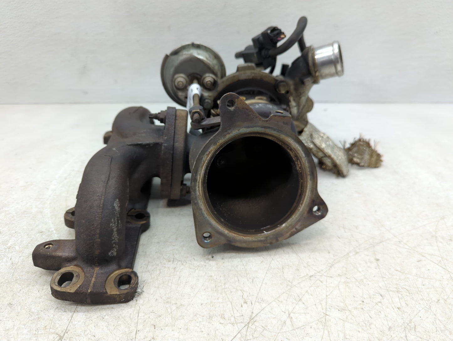 2013 Volvo V60 Turbocharger Turbo Charger Super Charger Supercharger - Oemusedautoparts1.com