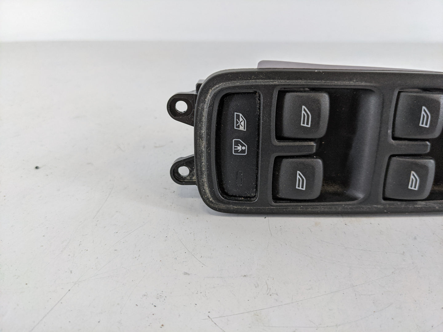2013 Volvo V60 Master Power Window Switch Replacement Driver Side Left P/N:31334348 Fits Fits 2010 2011 2012 OEM Used Auto P