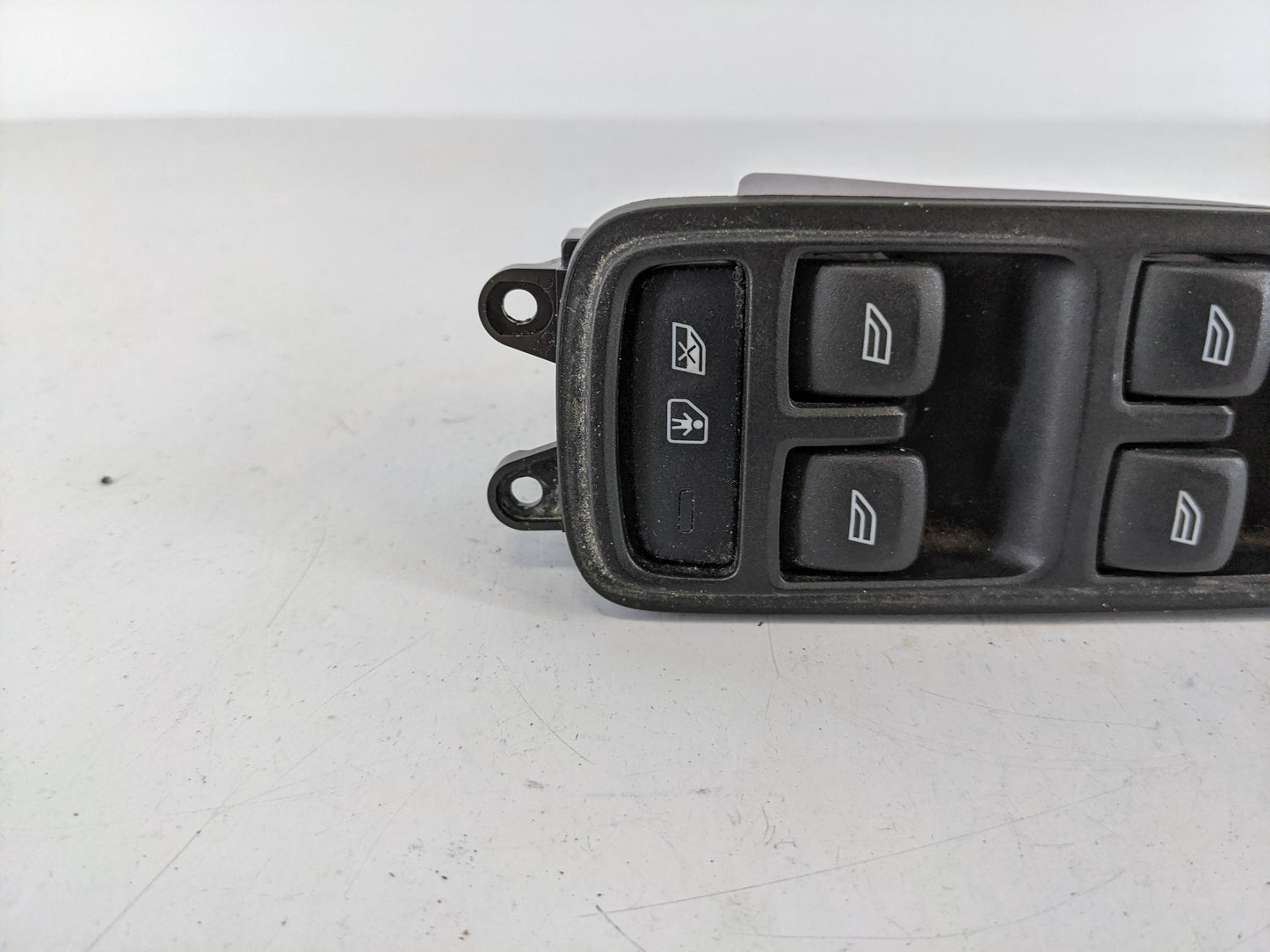 2013 Volvo V60 Master Power Window Switch Replacement Driver Side Left P/N:31334348 Fits Fits 2010 2011 2012 OEM Used Auto P