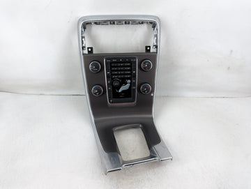 2013 Volvo V60 Radio AM FM Cd Player Receiver Replacement P/N:8632427 Fits Fits 2011 2012 OEM Used Auto Parts - Oemusedautop