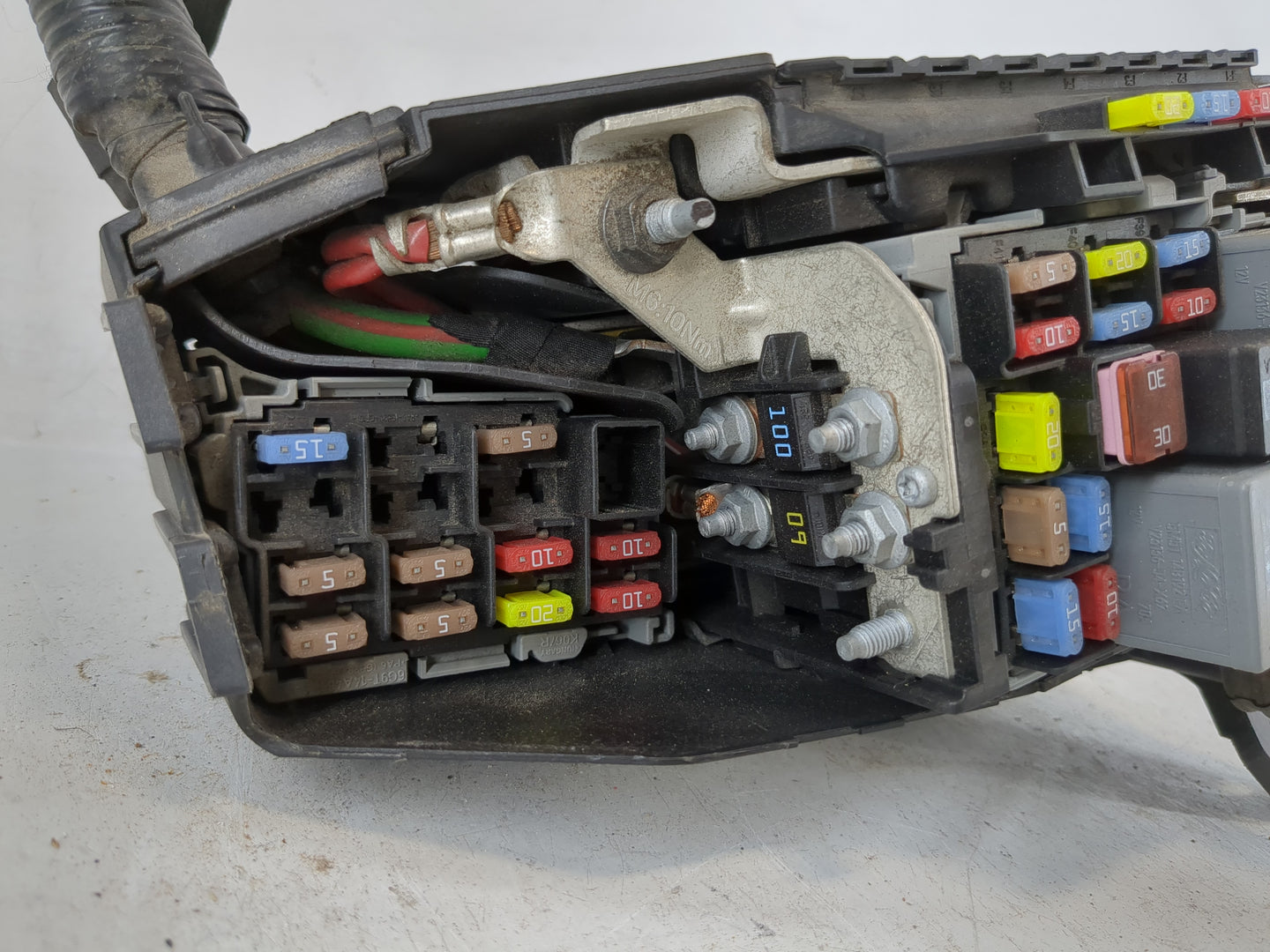 2013 Volvo V60 Fusebox Fuse Box Panel Relay Module P/N:21328191 Fits Fits 2011 2012 2014 OEM Used Auto Parts - Oemusedautopa