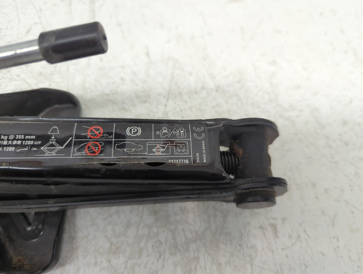 2012 Volvo V60 Spare Scissor Car Jack - Oemusedautoparts1.com