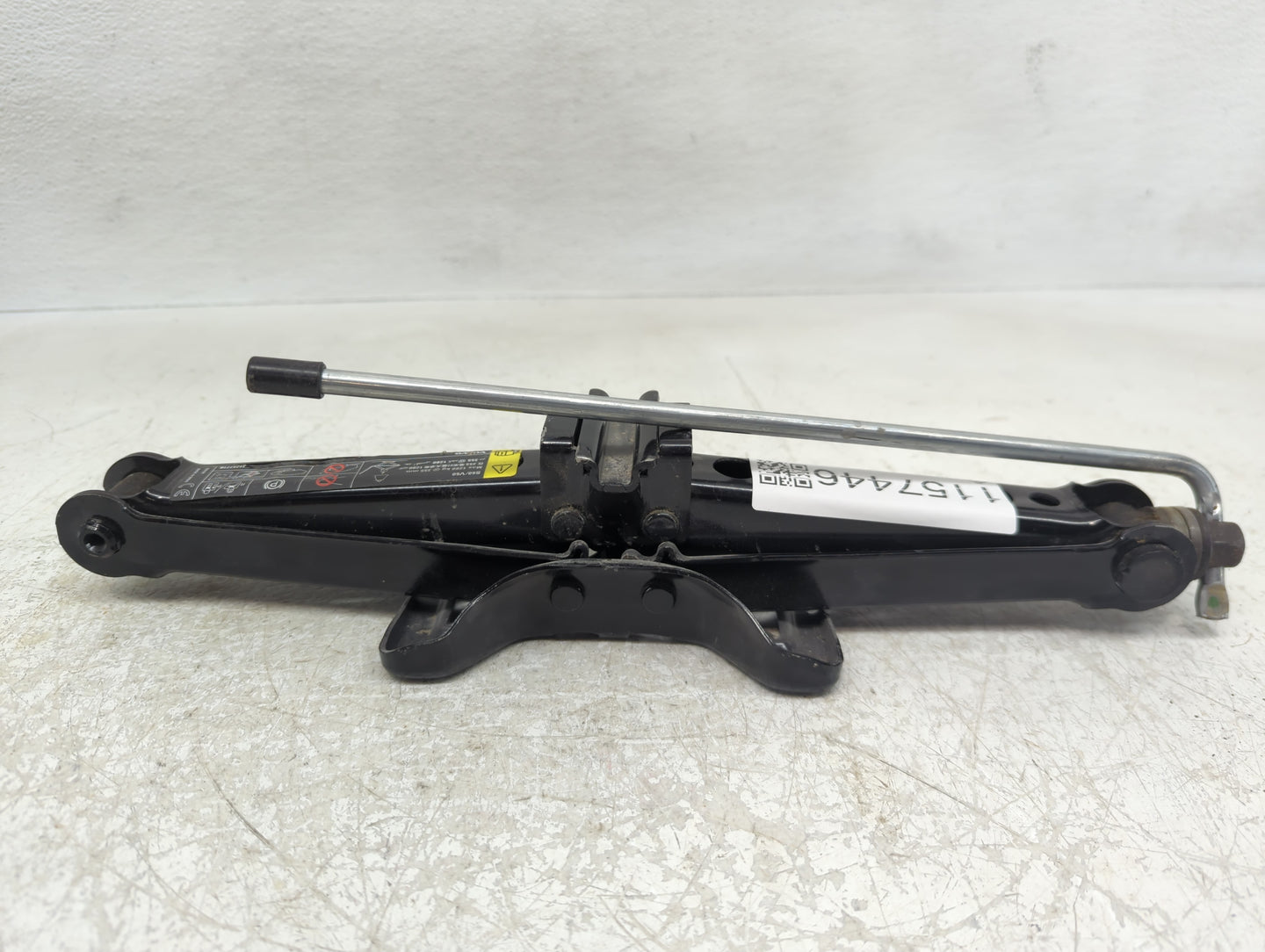 2012 Volvo V60 Spare Scissor Car Jack - Oemusedautoparts1.com