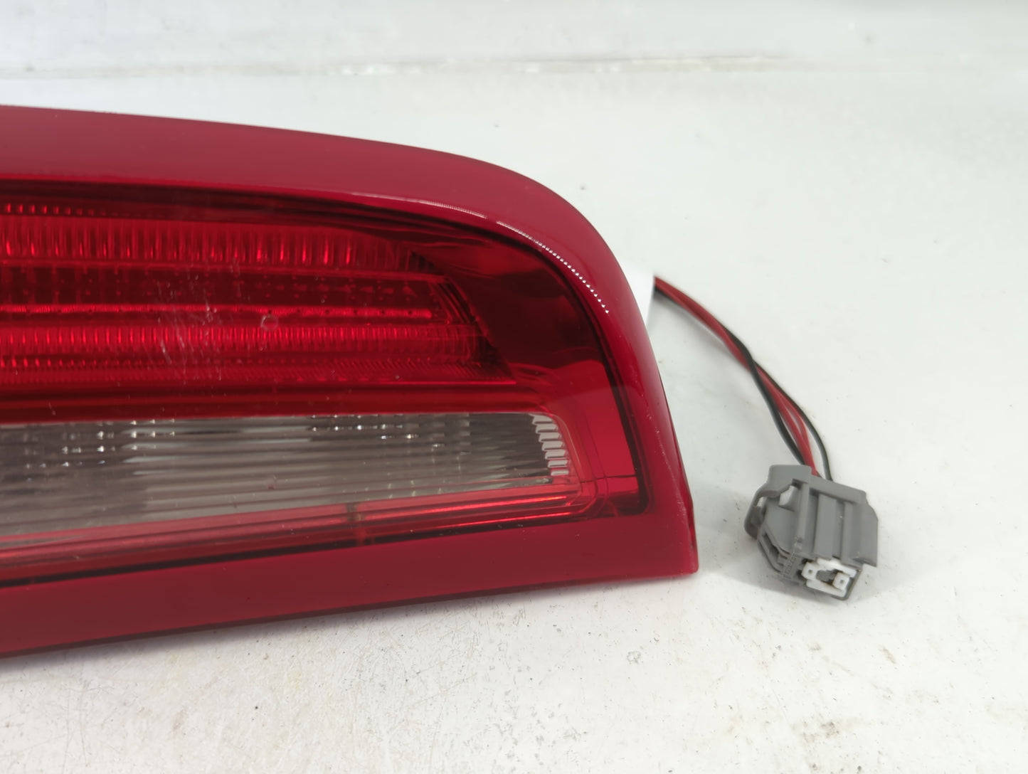 2013 Volvo V60 Tail Light Assembly Driver Left OEM P/N:30796271 Fits Fits 2011 2012 2014 2015 2016 2017 2018 OEM Used Auto P