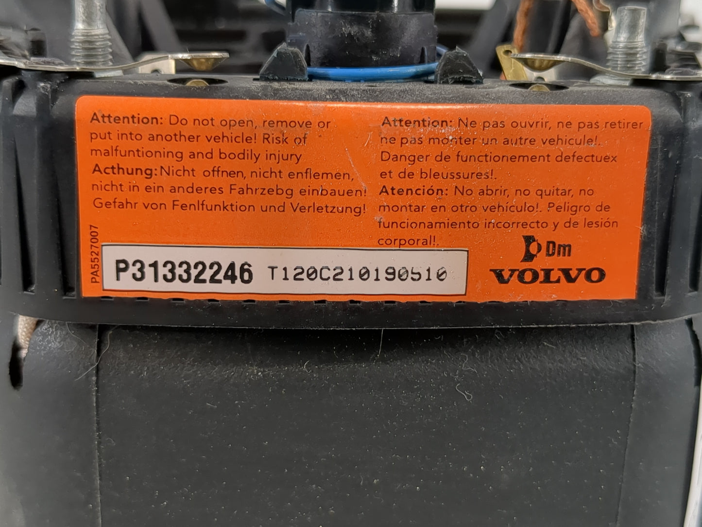 2015-2018 Volvo V60 Air Bag Driver Left Steering Wheel Mounted P/N:P31332246 Fits Fits 2014 2015 2016 2017 2018 OEM Used Aut