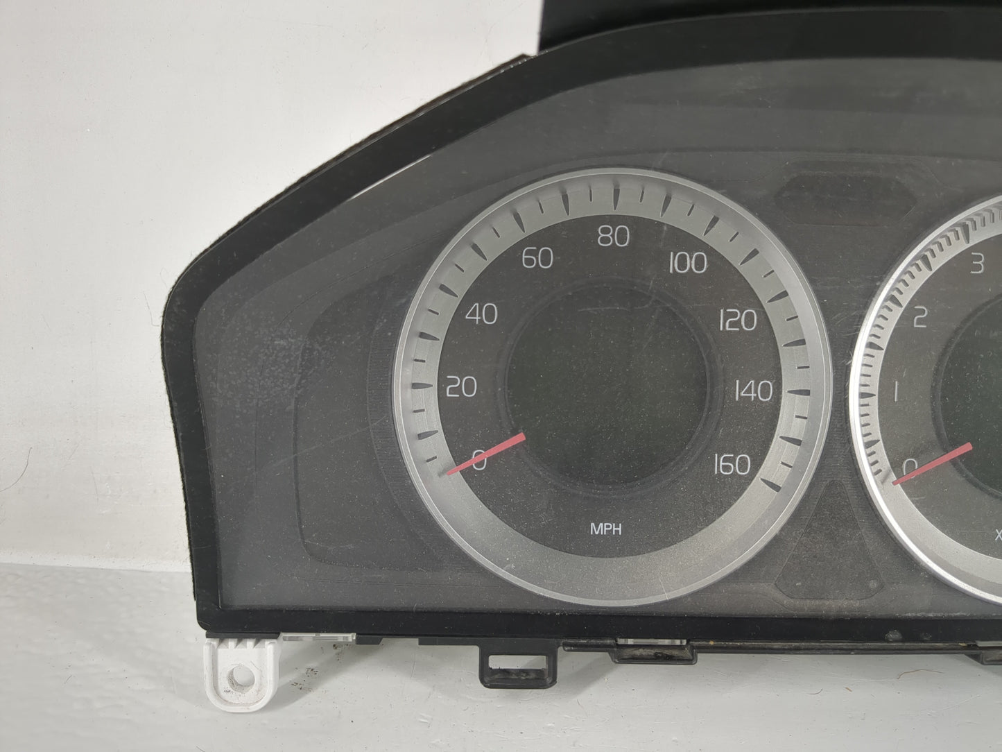 2013 Volvo V60 Instrument Cluster Speedometer Gauges P/N:31296371AB Fits Fits 2011 2012 2014 OEM Used Auto Parts - Oemusedau