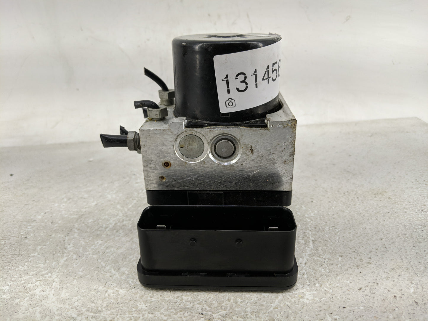2013-2015 Volvo V60 ABS Pump Control Module Replacement P/N:31329137 Fits Fits 2011 2012 2013 2014 2015 2016 OEM Used Auto P