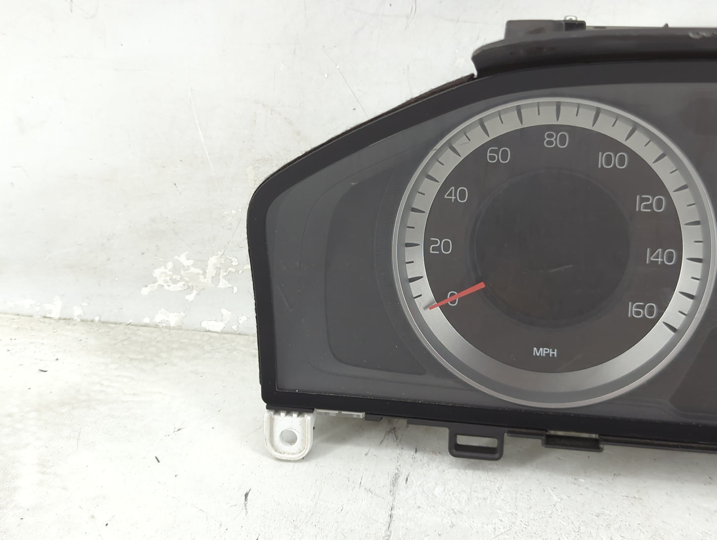 2013 Volvo V60 Instrument Cluster Speedometer Gauges P/N:69799-640U 31343326AA Miles: Fits Fits 2011 2012 2014 OEM Used Auto