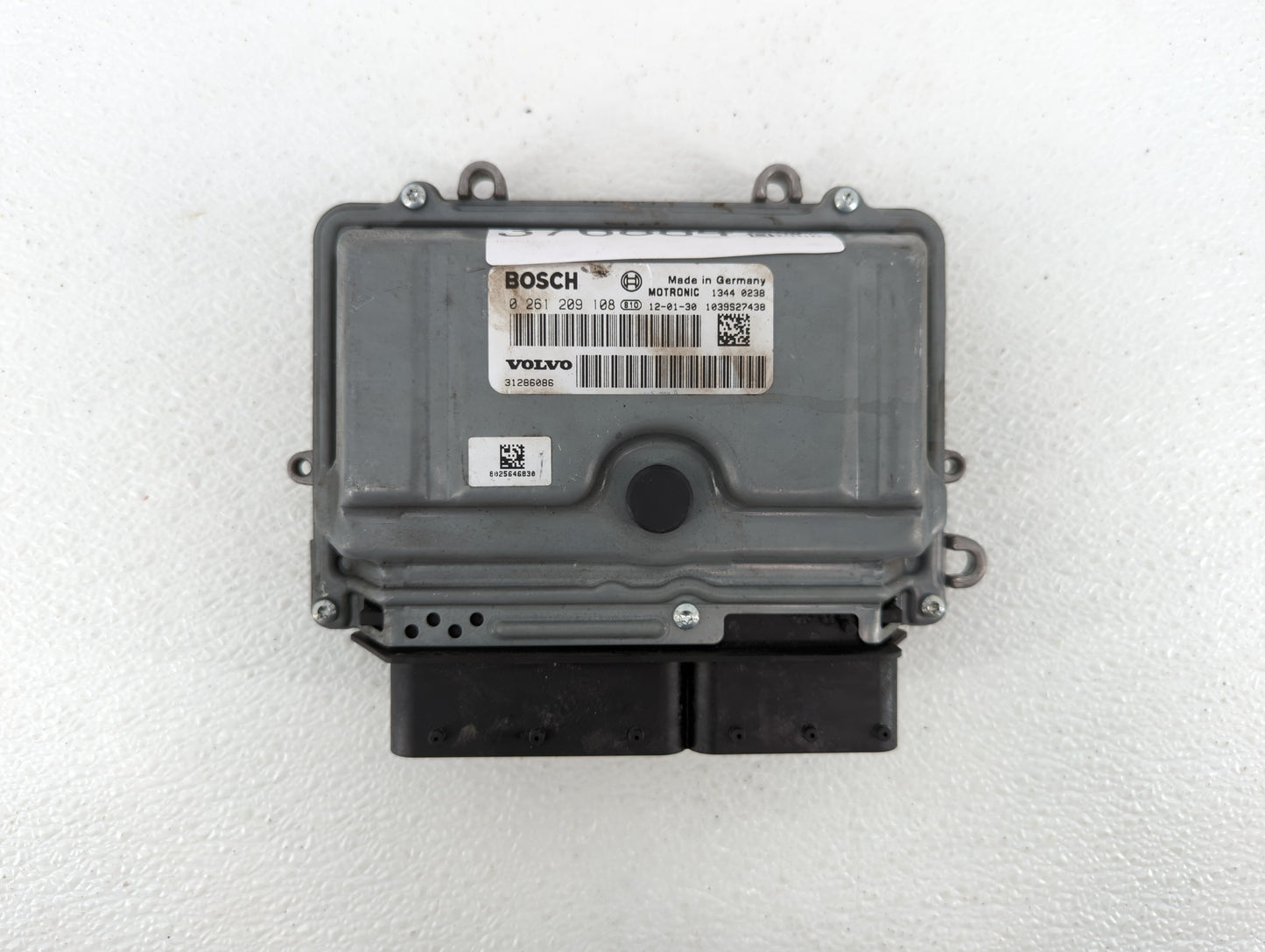 2012 Volvo V60 PCM Engine Control Computer ECU ECM PCU OEM P/N:0 261 209 563 0 261 209 108, 31286086, 1343 0003 Fits OEM Use