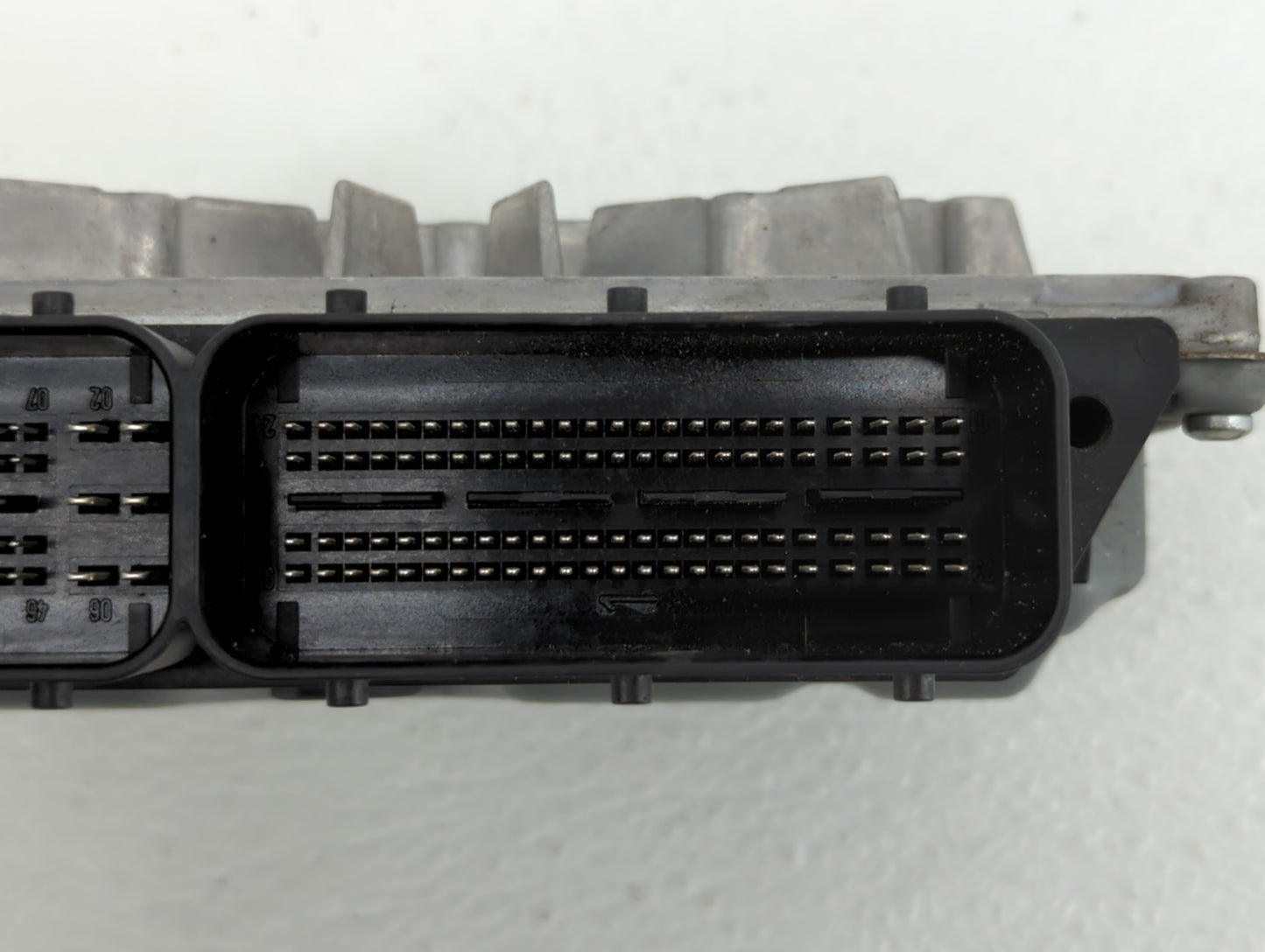 2012 Volvo V60 PCM Engine Control Computer ECU ECM PCU OEM P/N:0 261 209 563 0 261 209 108, 31286086, 1343 0003 Fits OEM Use