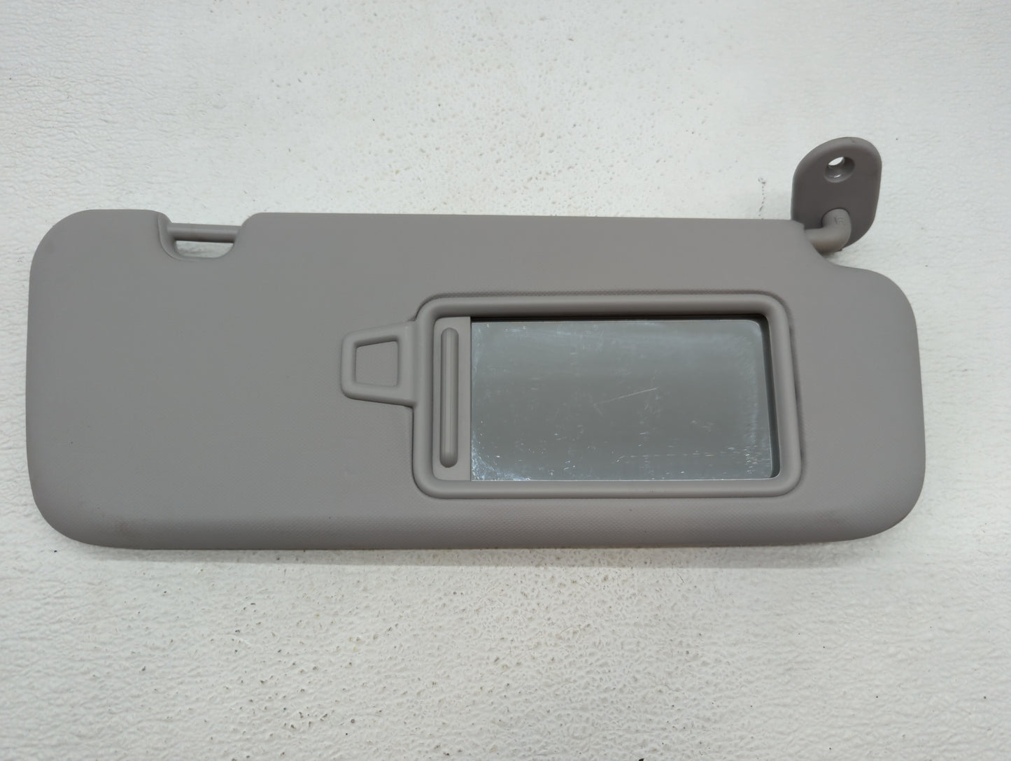 2015-2018 Volvo V60 Sun Visor Shade Replacement Passenger Right Mirror Fits Fits 2014 2015 2016 2017 2018 OEM Used Auto Part