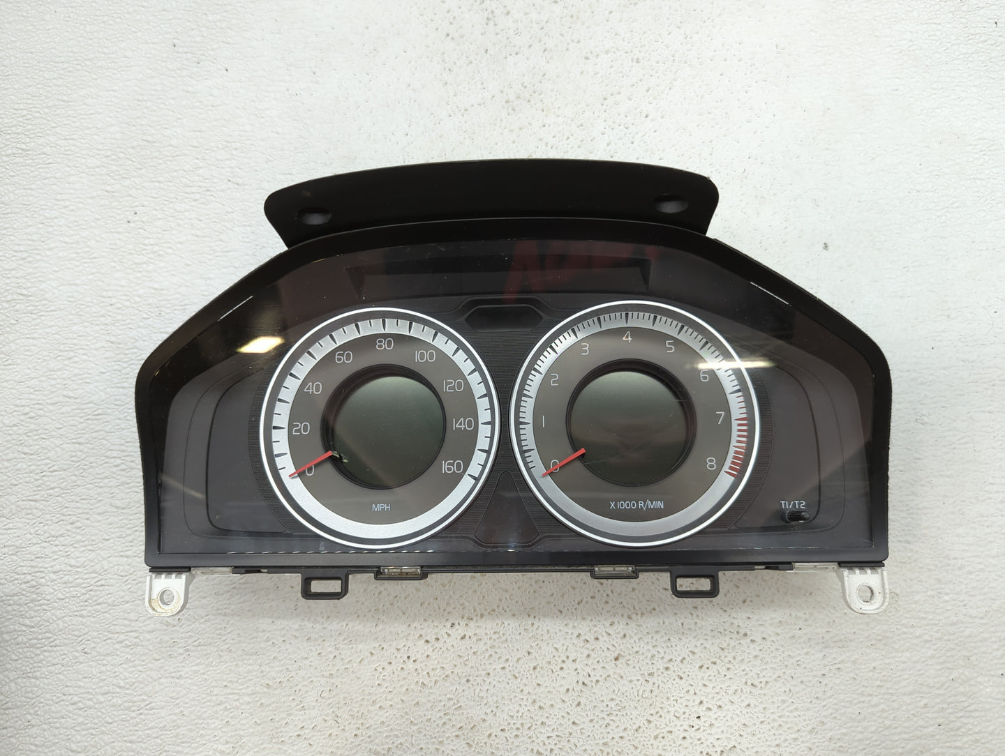 2012 Volvo V60 Instrument Cluster Speedometer Gauges P/N:31343326AA 31296371AB Fits Fits 2011 2013 2014 OEM Used Auto Parts 