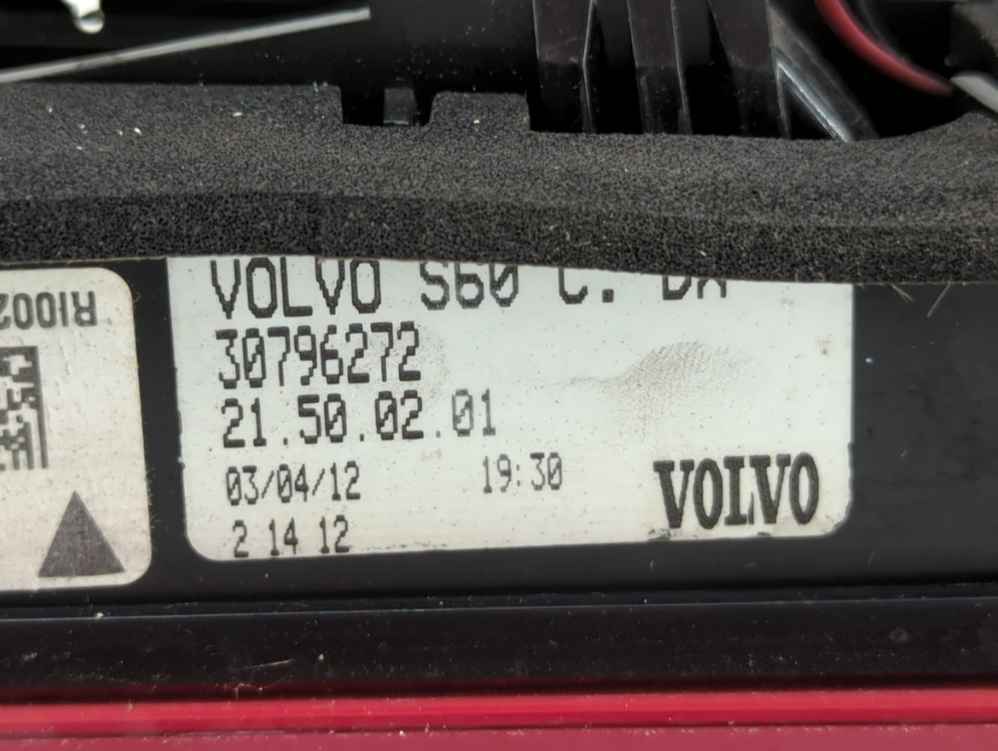 2012 Volvo V60 Tail Light Assembly Passenger Right OEM P/N:30796272 Fits Fits 2014 2015 2016 2017 2018 OEM Used Auto Parts -