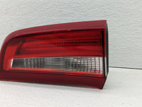 2013 Volvo V60 Tail Light Assembly Passenger Right OEM P/N:30796272 Fits Fits 2011 2012 2014 2015 2016 2017 2018 OEM Used Au