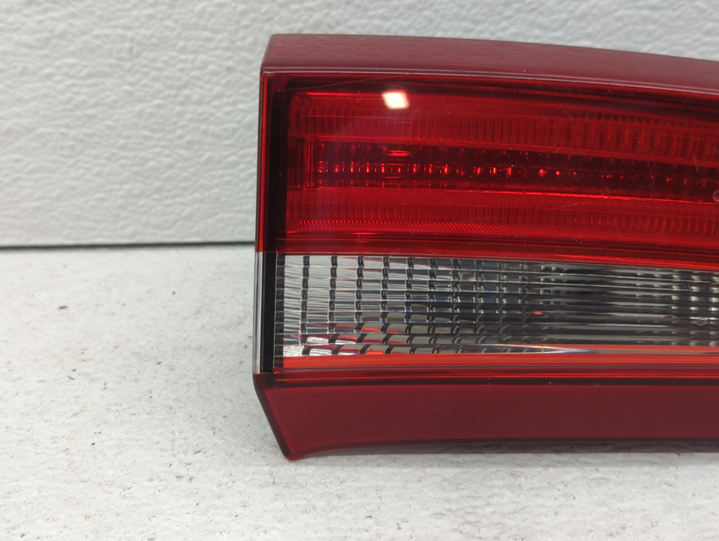 2013 Volvo V60 Tail Light Assembly Driver Left OEM P/N:30796271 Fits Fits 2011 2012 2014 2015 2016 2017 2018 OEM Used Auto P
