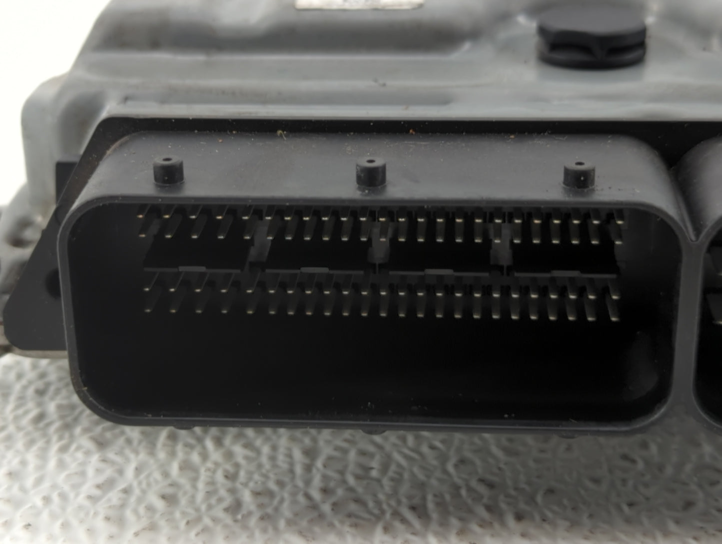 2012 Volvo V60 PCM Engine Control Computer ECU ECM PCU OEM P/N:1344 0576 1344 0798, 0 261 209 563, 0 261 209 108, 1343 0003 