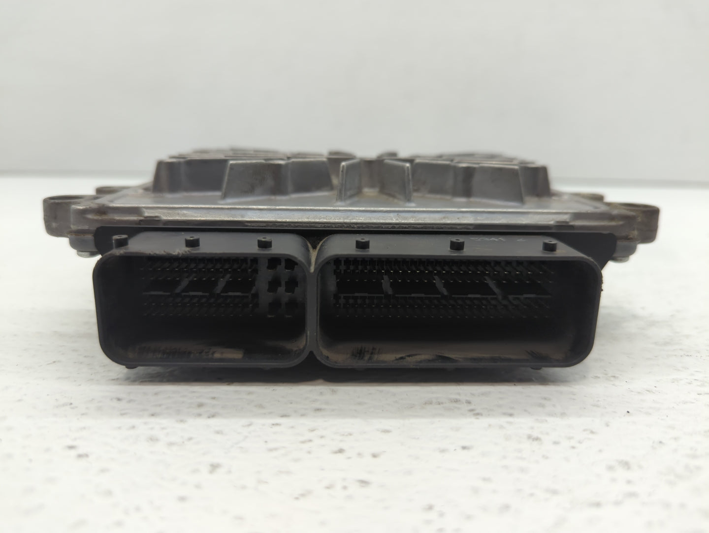 2012 Volvo V60 PCM Engine Control Computer ECU ECM PCU OEM P/N:31286086 1344 0576, 1344 0798, 0 261 209 563, 0 261 209 108 F