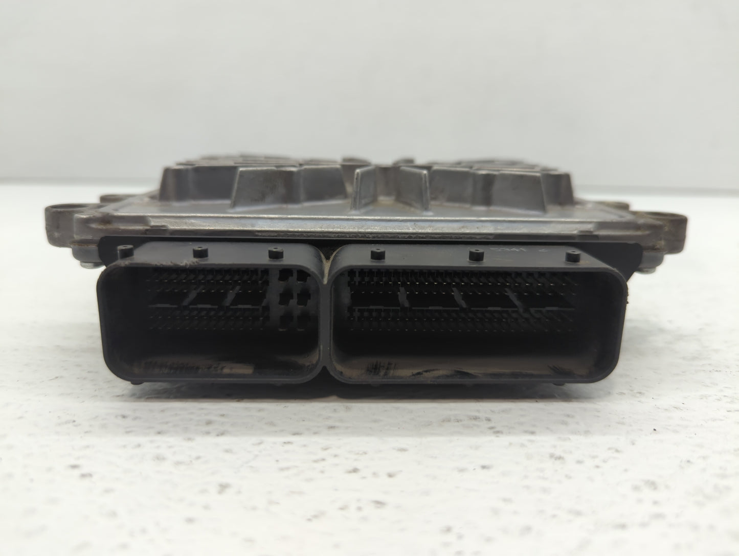 2012 Volvo V60 PCM Engine Control Computer ECU ECM PCU OEM P/N:31286086 1344 0576, 1344 0798, 0 261 209 563, 0 261 209 108 F