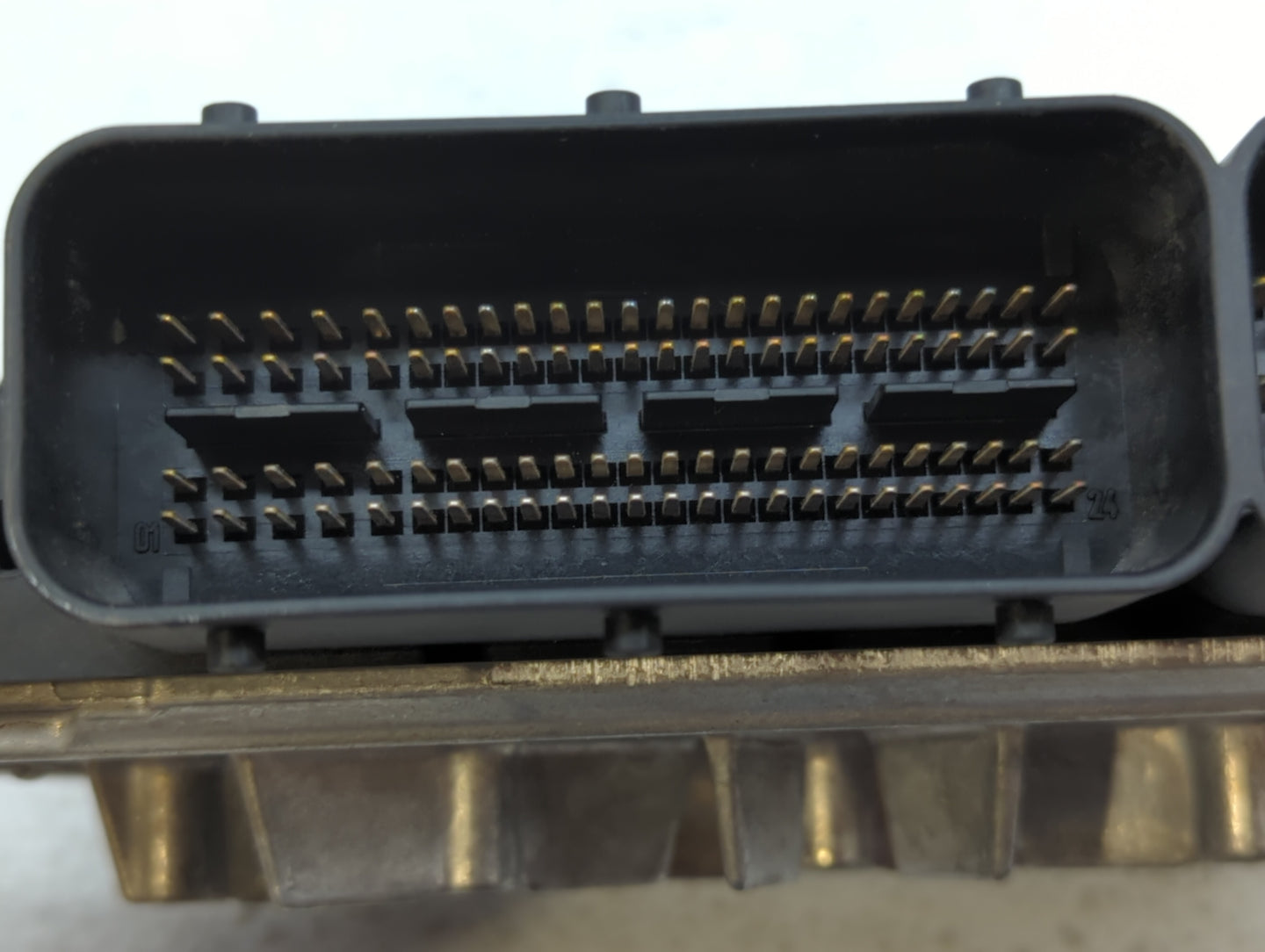 2012 Volvo V60 PCM Engine Control Computer ECU ECM PCU OEM Fits OEM Used Auto Parts - Oemusedautoparts1.com