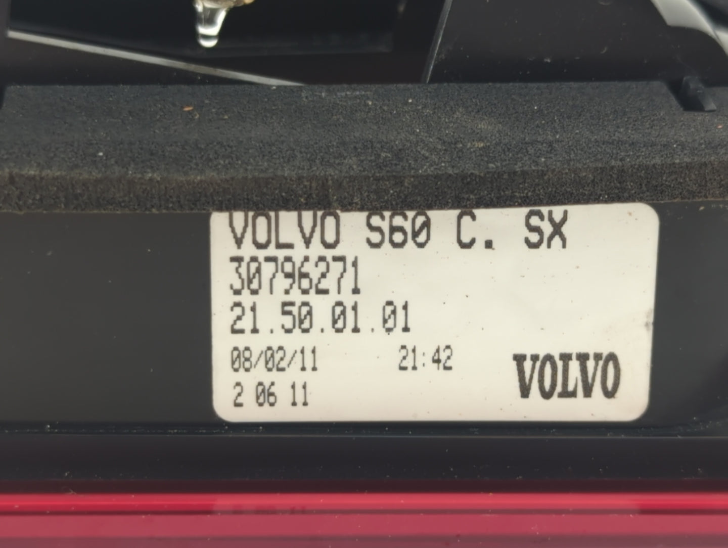 2013 Volvo V60 Tail Light Assembly Driver Left OEM P/N:30796271 Fits Fits 2011 2012 2014 2015 2016 2017 2018 OEM Used Auto P