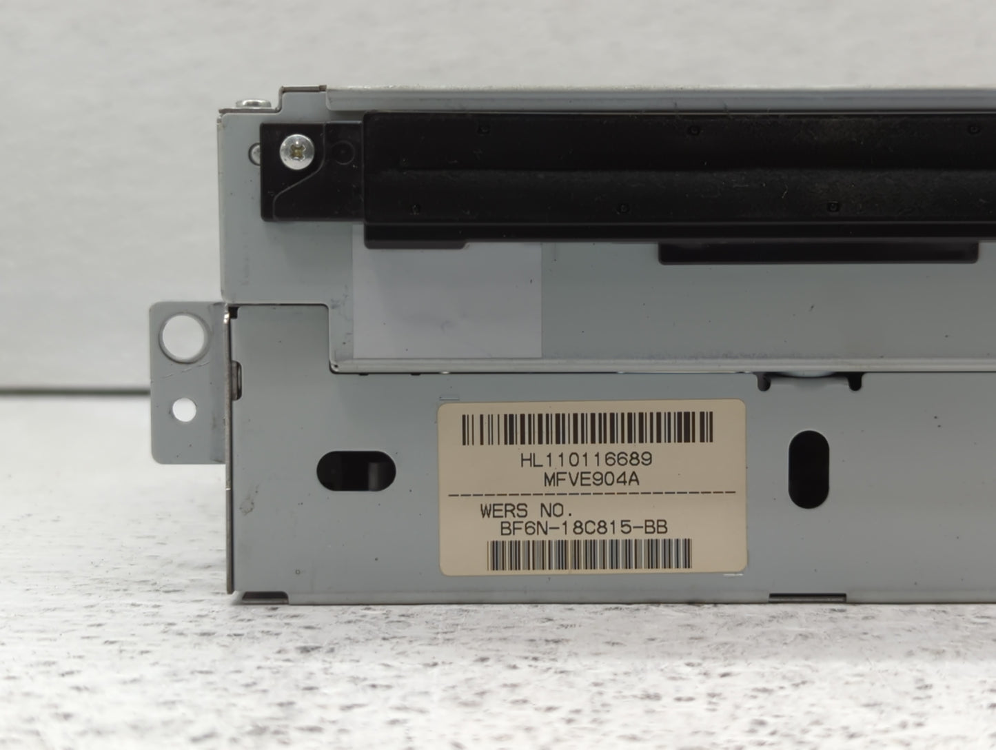 2013-2013 Volvo V60 Am Fm Cd Player Radio Receiver - Oemusedautoparts1.com