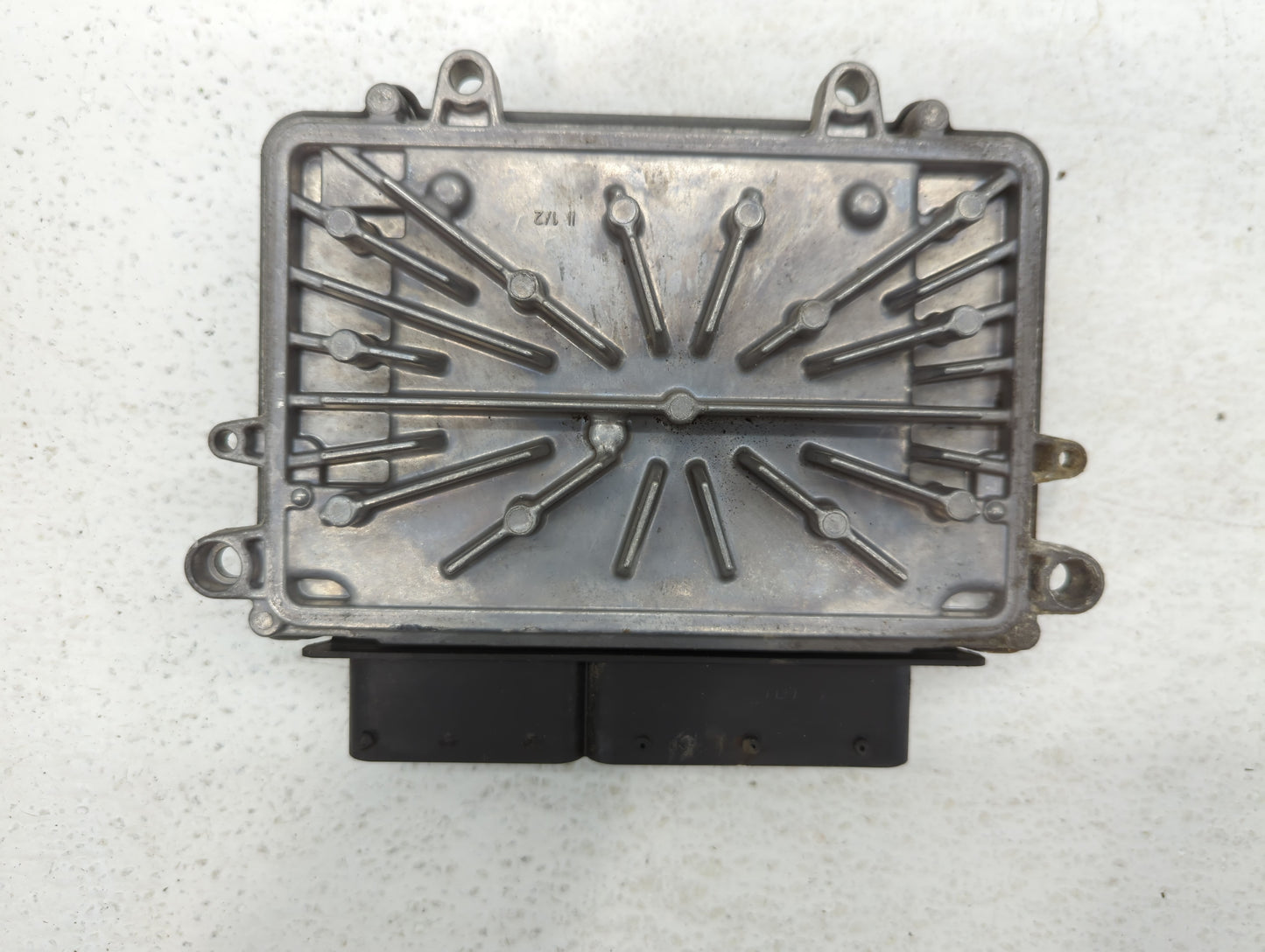 2012 Volvo V60 PCM Engine Control Computer ECU ECM PCU OEM P/N:31286086 Fits OEM Used Auto Parts - Oemusedautoparts1.com