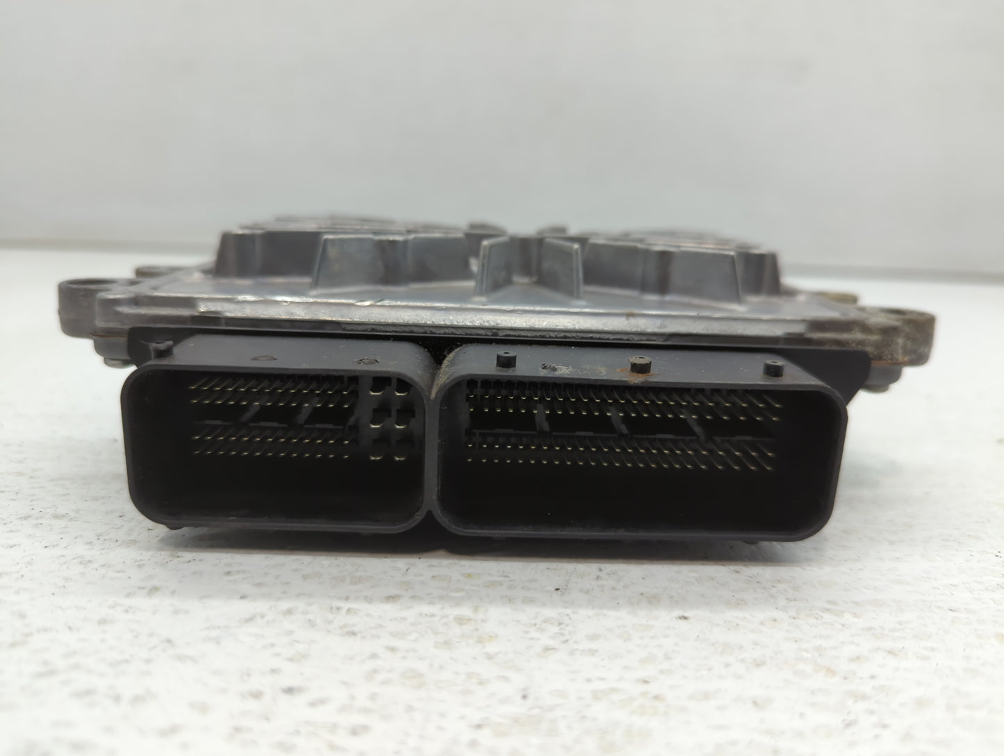 2012 Volvo V60 PCM Engine Control Computer ECU ECM PCU OEM P/N:31286086 Fits OEM Used Auto Parts - Oemusedautoparts1.com