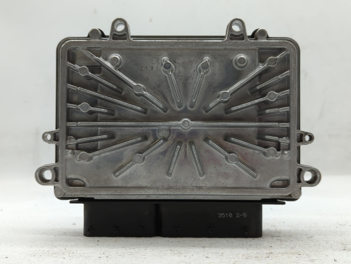 2012 Volvo V60 PCM Engine Control Computer ECU ECM PCU OEM P/N:31286086 Fits OEM Used Auto Parts - Oemusedautoparts1.com