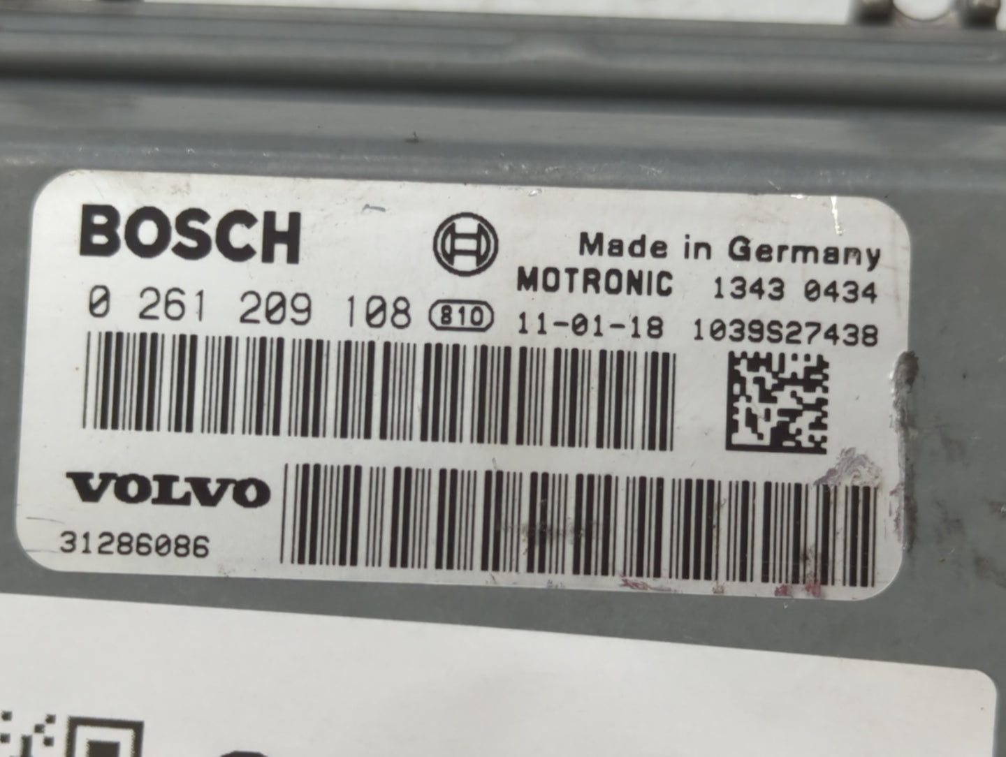 2012 Volvo V60 PCM Engine Control Computer ECU ECM PCU OEM P/N:31286086 Fits OEM Used Auto Parts - Oemusedautoparts1.com