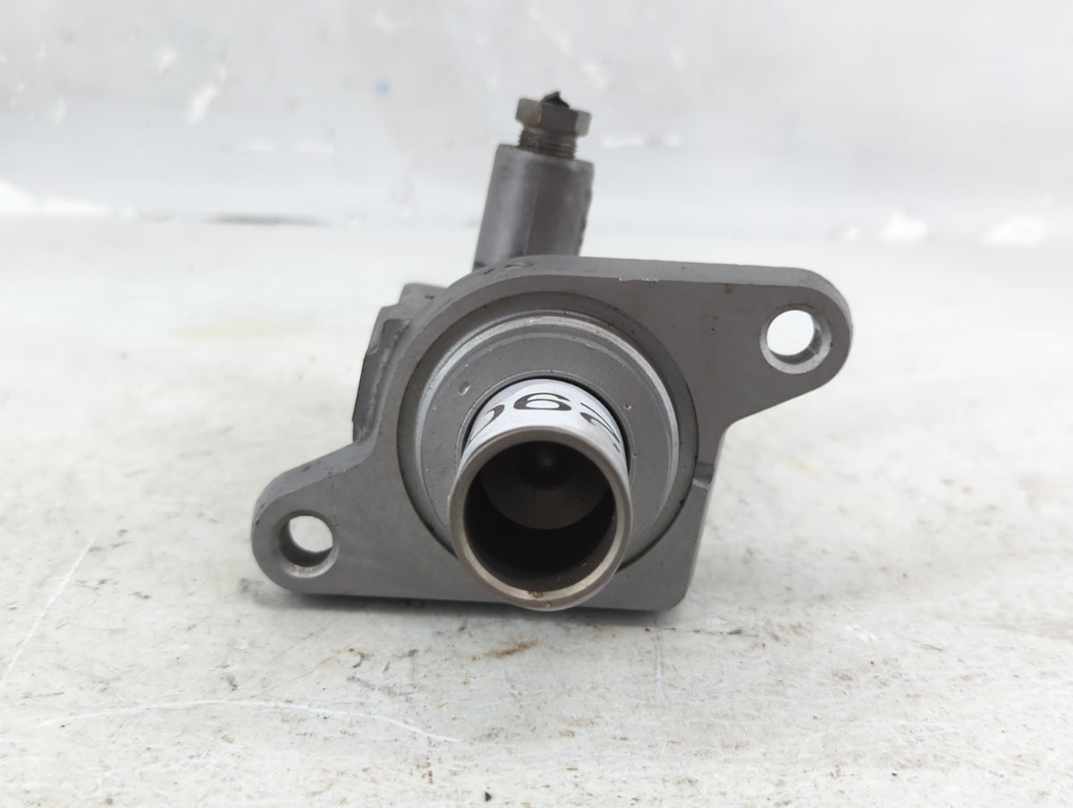 2013-2016 Volvo V60 Brake Master Cylinder - Oemusedautoparts1.com