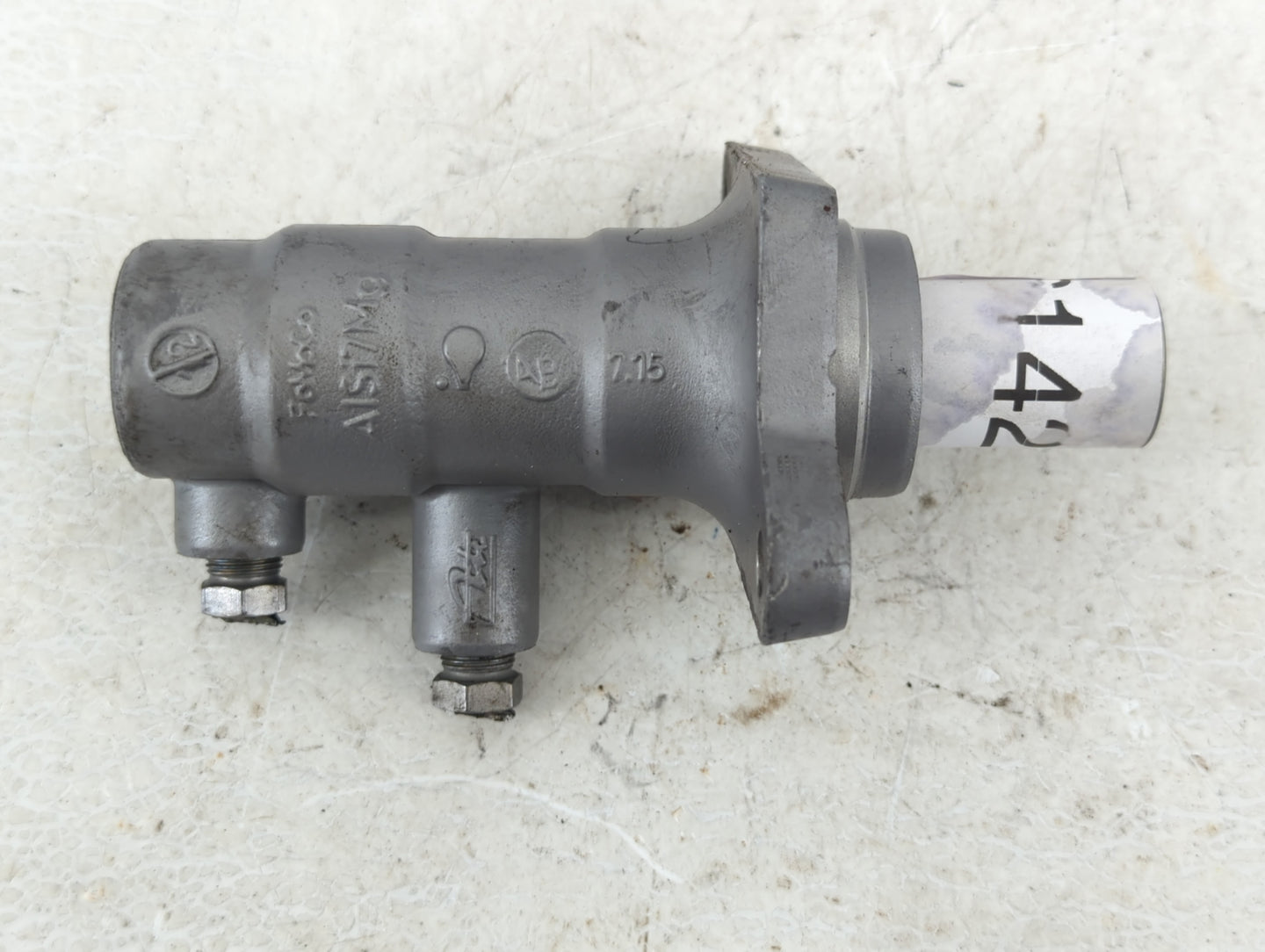 2013-2016 Volvo V60 Brake Master Cylinder - Oemusedautoparts1.com