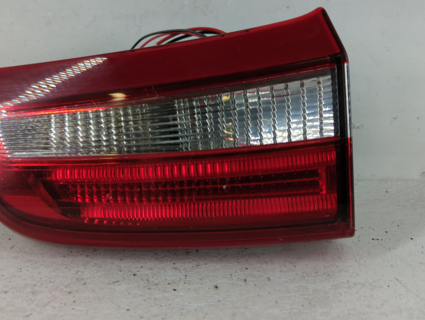 2013 Volvo V60 Tail Light Assembly Driver Left OEM P/N:30796271 Fits Fits 2011 2012 2014 2015 2016 2017 2018 OEM Used Auto P