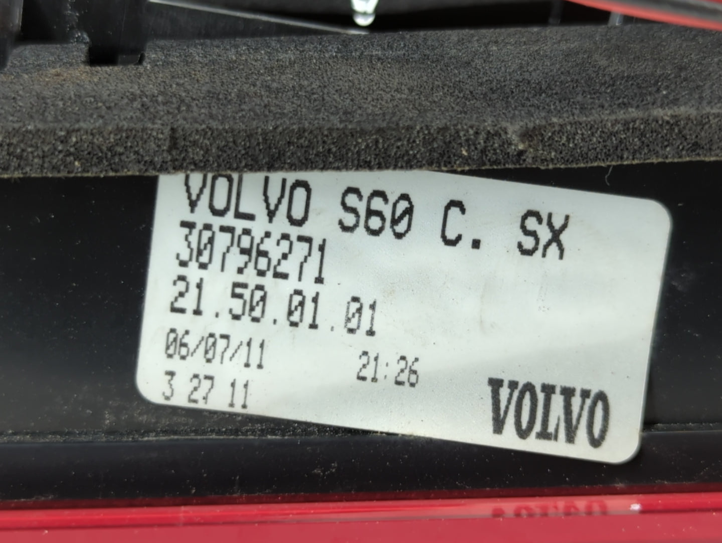 2013 Volvo V60 Tail Light Assembly Driver Left OEM P/N:30796271 Fits Fits 2011 2012 2014 2015 2016 2017 2018 OEM Used Auto P