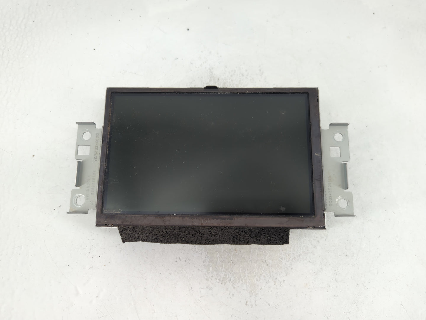 2013-2013 Volvo V60 Information Display Screen - Oemusedautoparts1.com