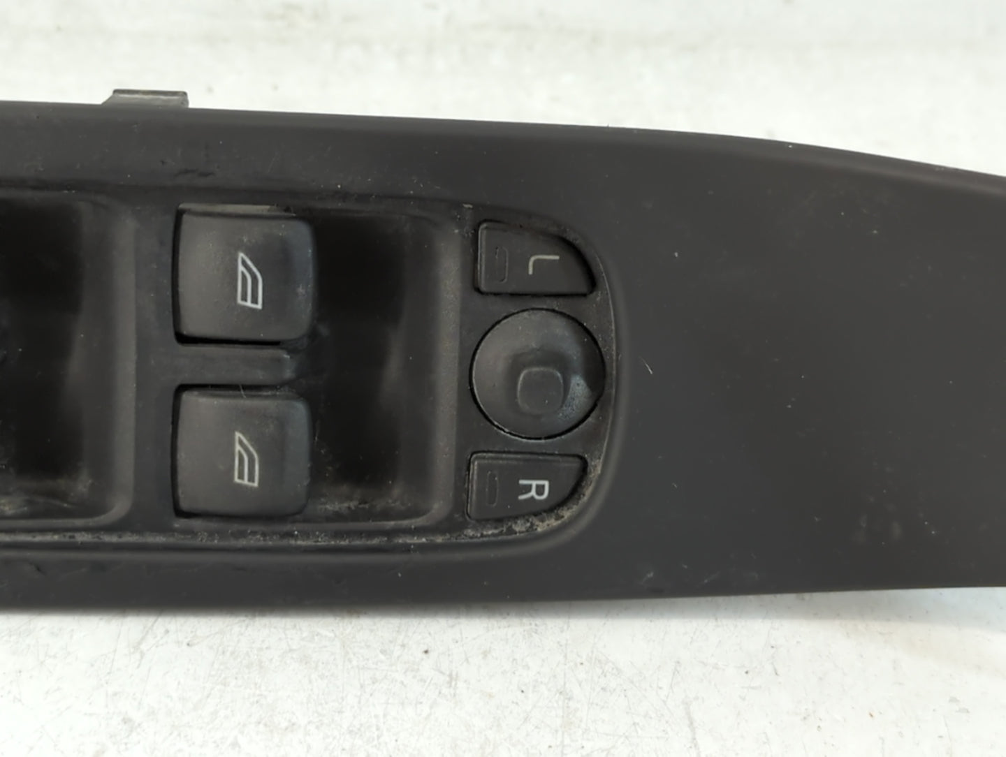 2013 Volvo V60 Master Power Window Switch Replacement Driver Side Left P/N:31234845 HW05 CWEB02 Fits Fits 2011 2012 OEM Used