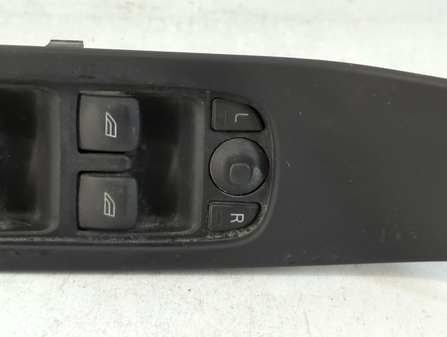 2013 Volvo V60 Master Power Window Switch Replacement Driver Side Left P/N:31234845 HW05 CWEB02 Fits Fits 2011 2012 OEM Used